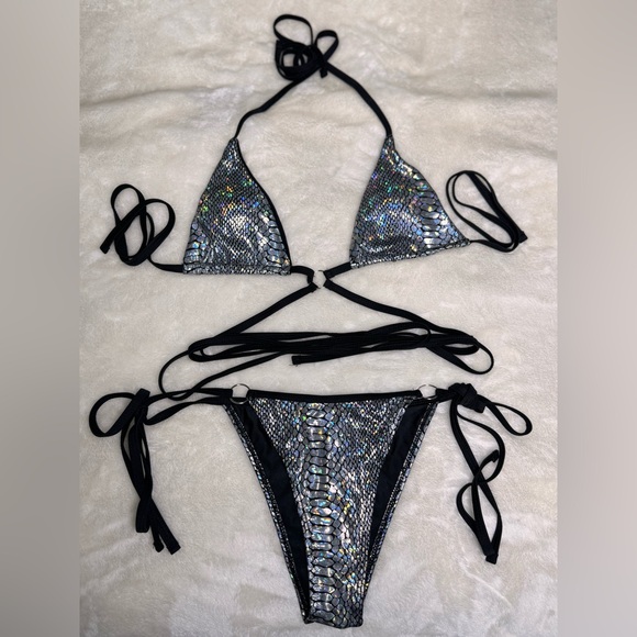 SHEIN Black and Silver Bikini - Picture 1 of 3